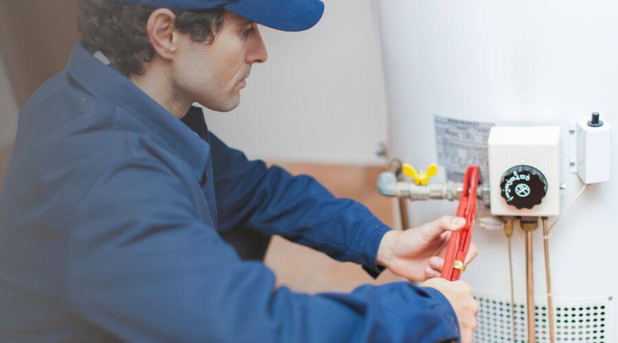 Expert burst pipe repair services in Allenton, MI